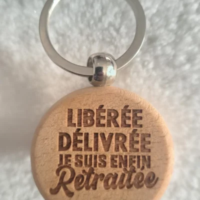 Porte‑clé rond en bois clair – Personnalisable en ligne