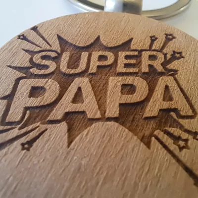 Porte‑clé rond en bois clair – Personnalisable en ligne